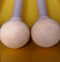 Timbale Baroque bois de charme tête peau de chamois TBC